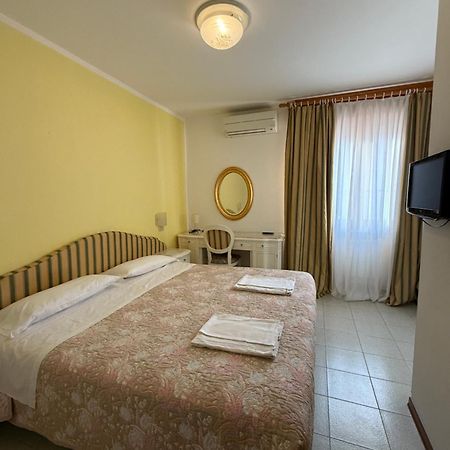 Hotel Gasperoni Сан-Марино Экстерьер фото