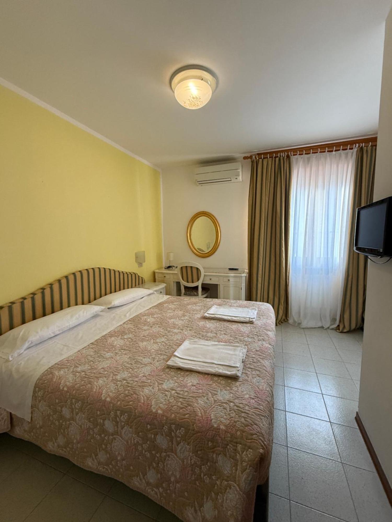 Hotel Gasperoni Сан-Марино Экстерьер фото