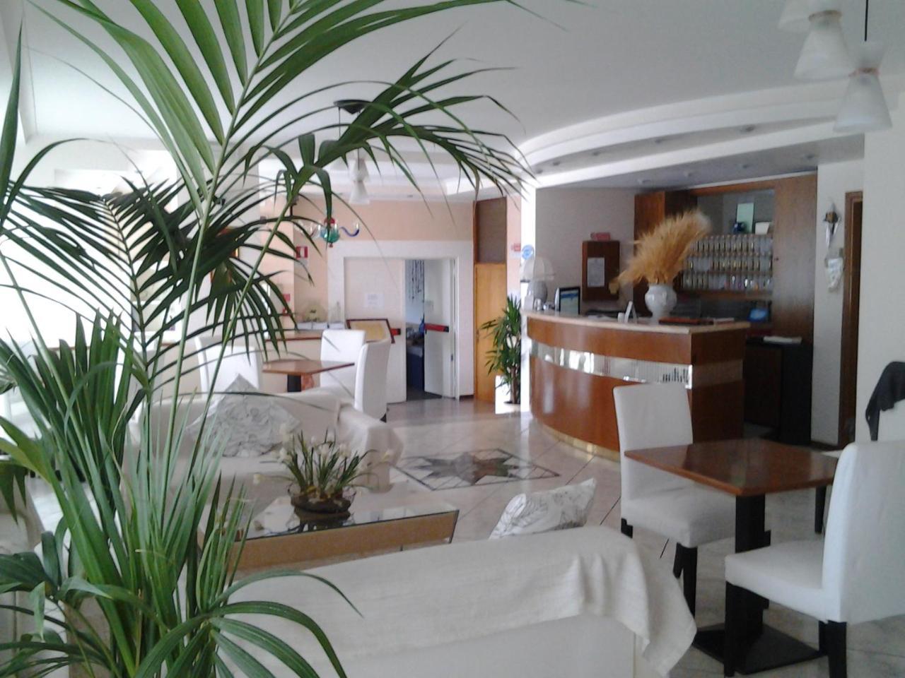 Hotel Gasperoni Сан-Марино Экстерьер фото